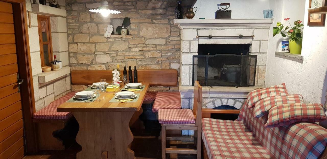 Casa Istria Βίλα Buje Εξωτερικό φωτογραφία