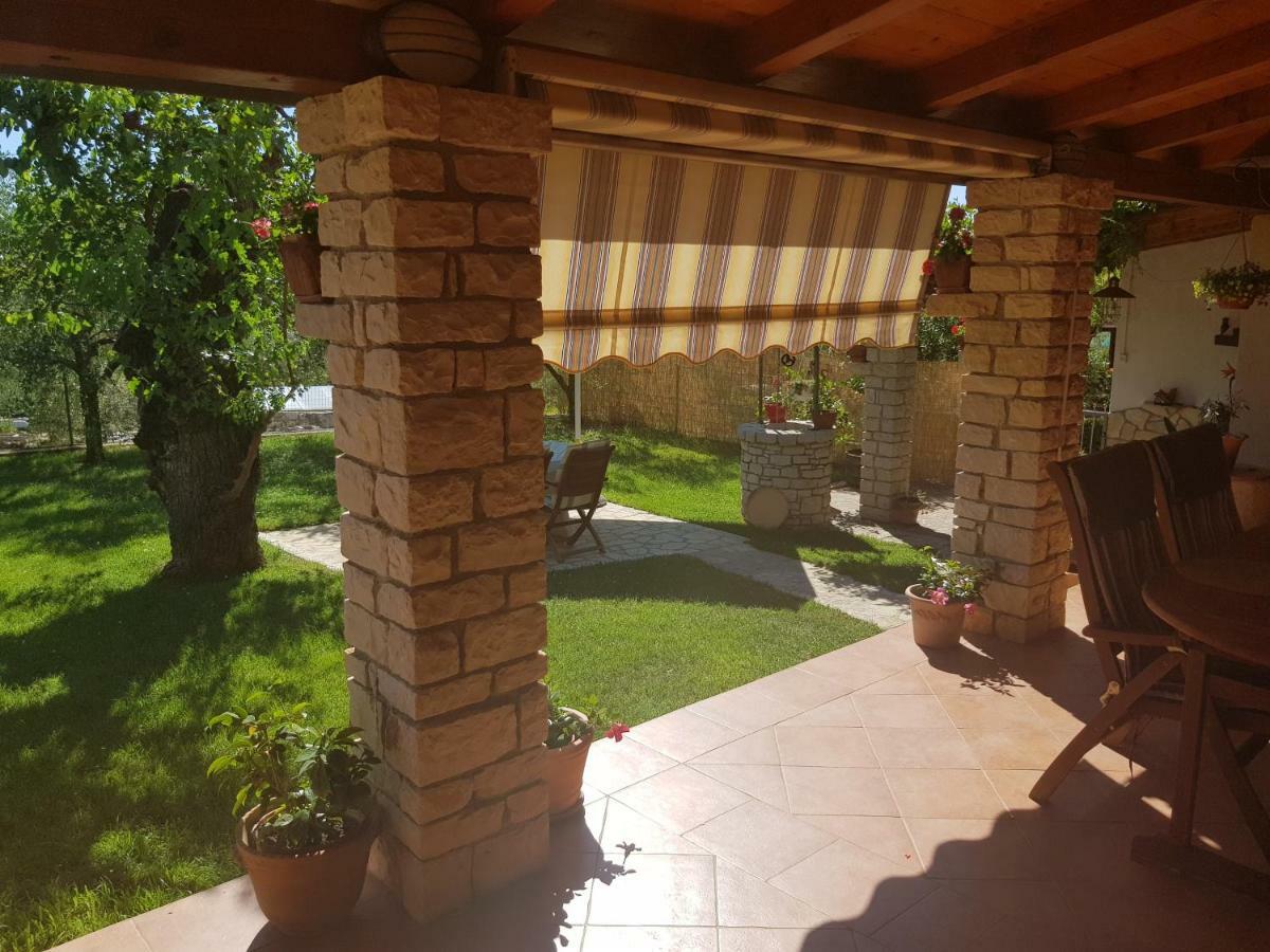 Casa Istria Βίλα Buje Εξωτερικό φωτογραφία