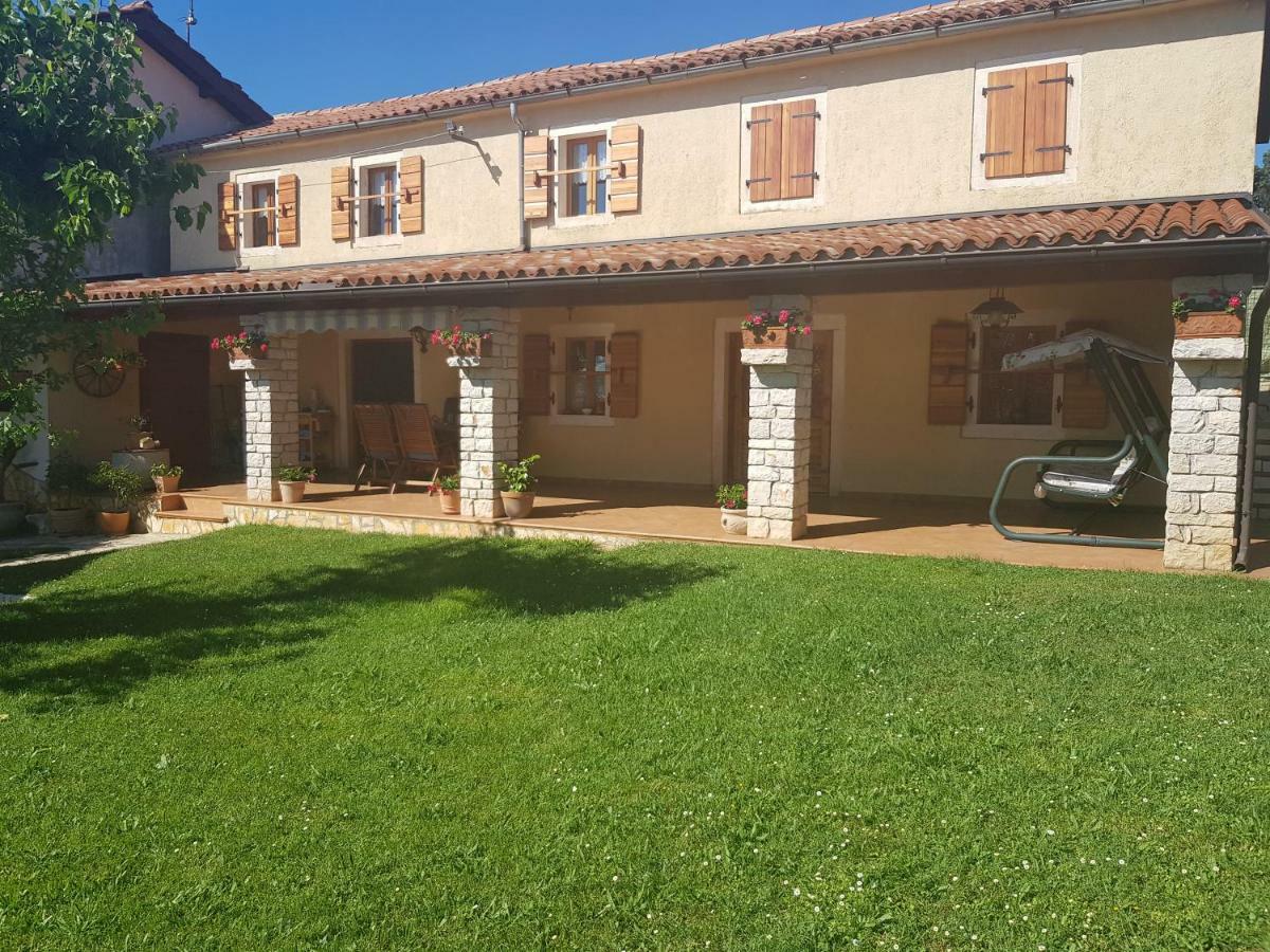 Casa Istria Βίλα Buje Εξωτερικό φωτογραφία